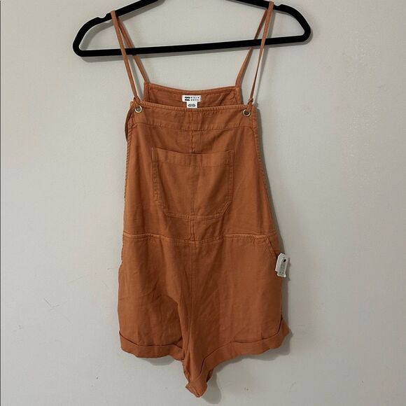 NWT Billabong Women's Wild Pursuit Romper in orange/rust hue - Picture 2 of 6